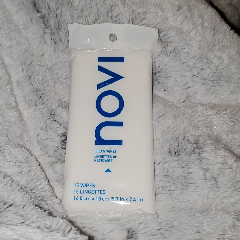 Call It Spring Novi Fabric Cleaner Wipes